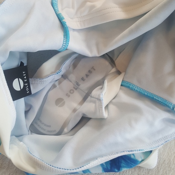 6. Solé East one piece - Picture 5 of 6